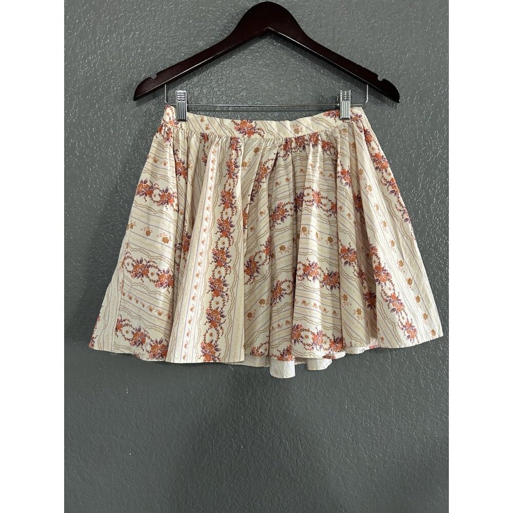 Free people gaia printed Floral Patterned Cream mini Skirt XS SWINGY